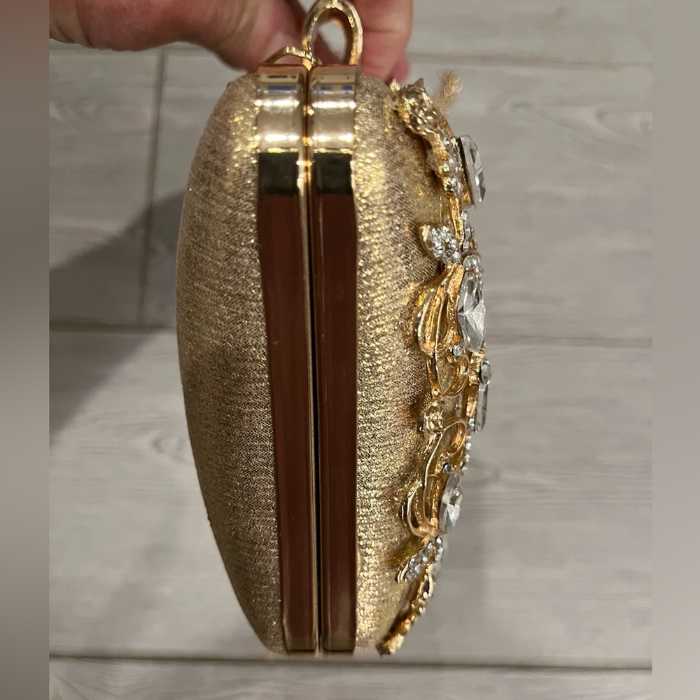 Gold Embellished Floral Clutch - Picture 6 of 12
